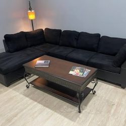 🔥BRAND NEW PLUSH BLACK L-SECTIONAL  🔥
