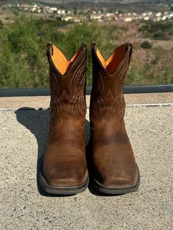 Ariat Kids Cowboy Boots - Excellent Condition
