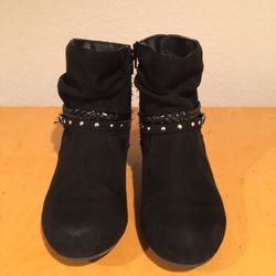 Girls Ancle Boots Size 4