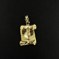 Square Contract Jesús Pendant 