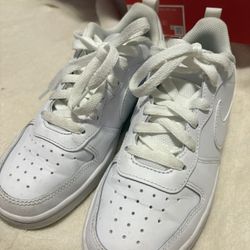 Kid White Nike Shoes
