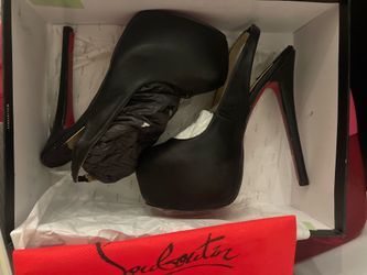 Lou Boutin  stilettos  size 37 ( 7)