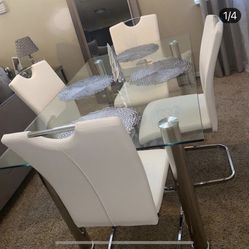 Dining Set W/4  Chairs