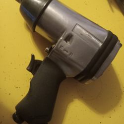 Craftsman Impact Gun 1/2"