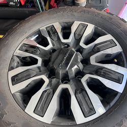 2026 GMC Sierra 2500 Ultimate Denali Stock Tires - 1000 miles used