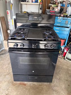 GE  BLACK GAS STOVE ESTUFA DE GAS NEGRA