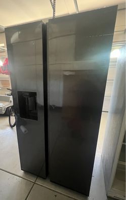 Samsung 27.4 cu. ft. Side-by-Side Refrigerator
