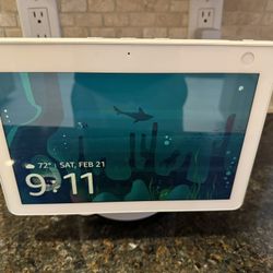 Amazon Echo Show 10
