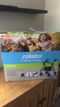 Rollator with seat n storage