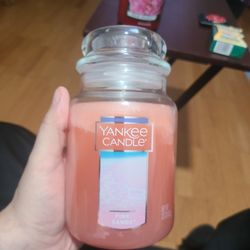 Yankee Candle PINK SANDS  Large 22 oz Jar Candle 