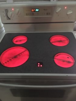WHITE WHIRLPOOL FLAT TOP STOVE EXC COND WORKS PERFECT CLEAN