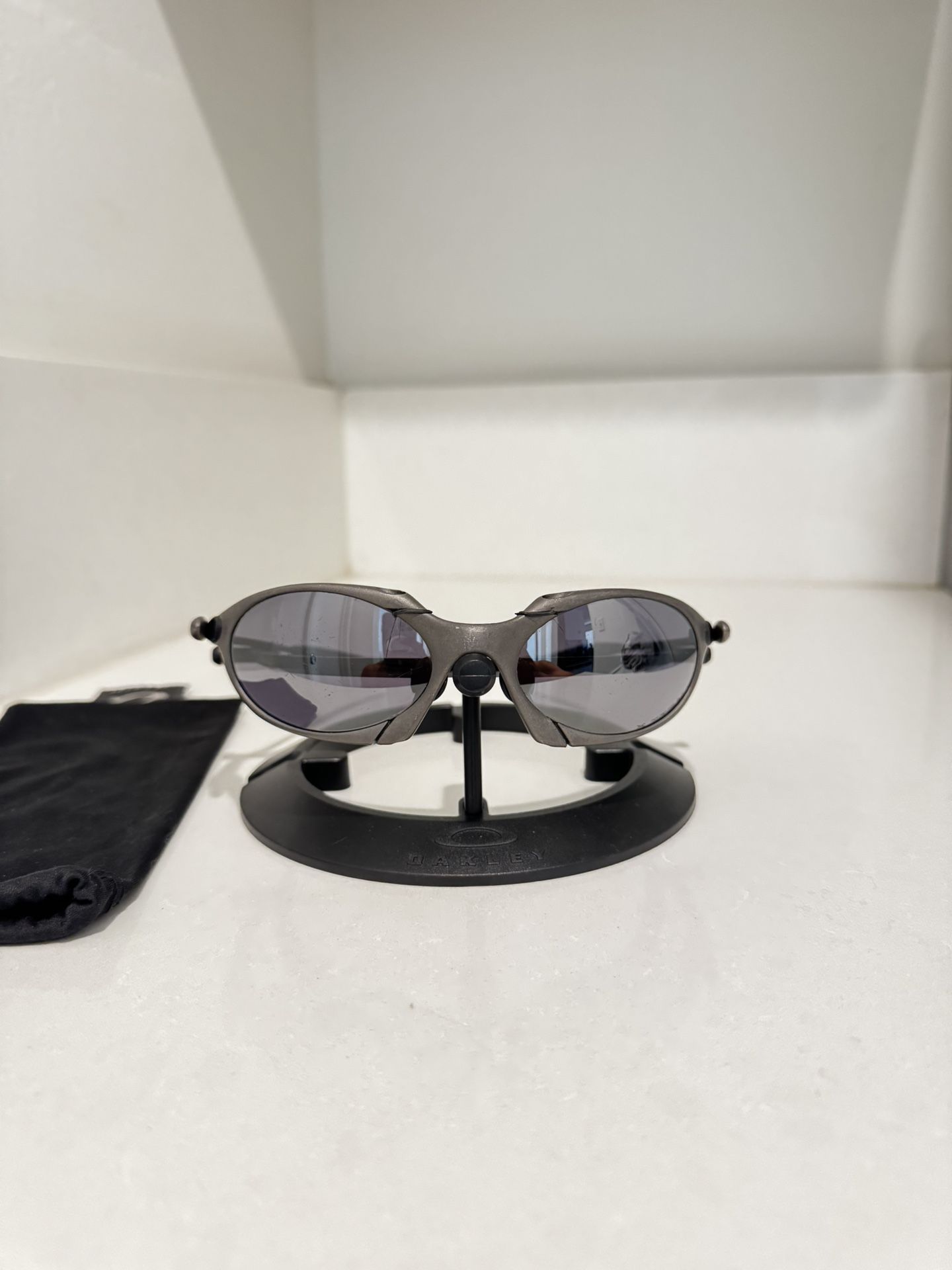 Oakley Romeo