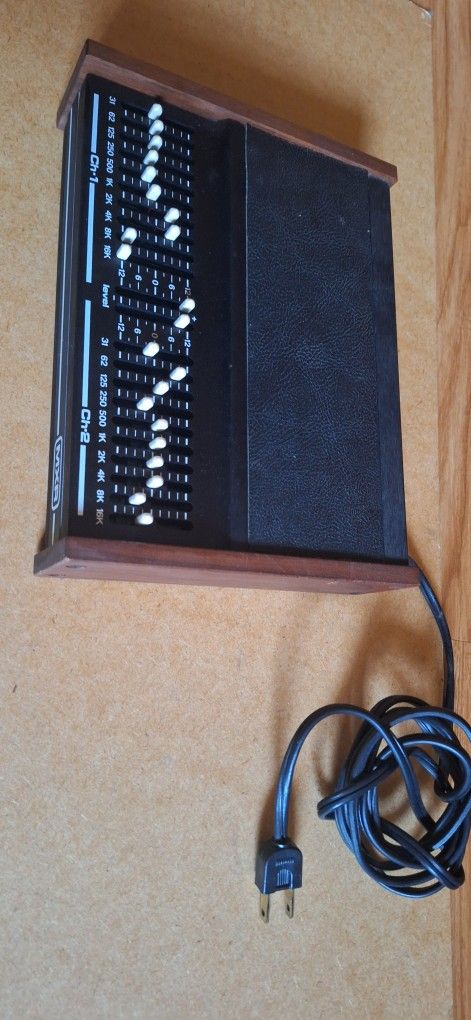 Vintage MXR 2 Channel 10-Band Stereo Graphic Equalizer