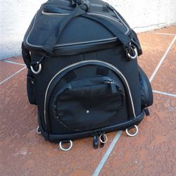 Doggy pouch for motorcycle