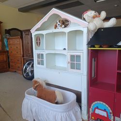 Doll House 