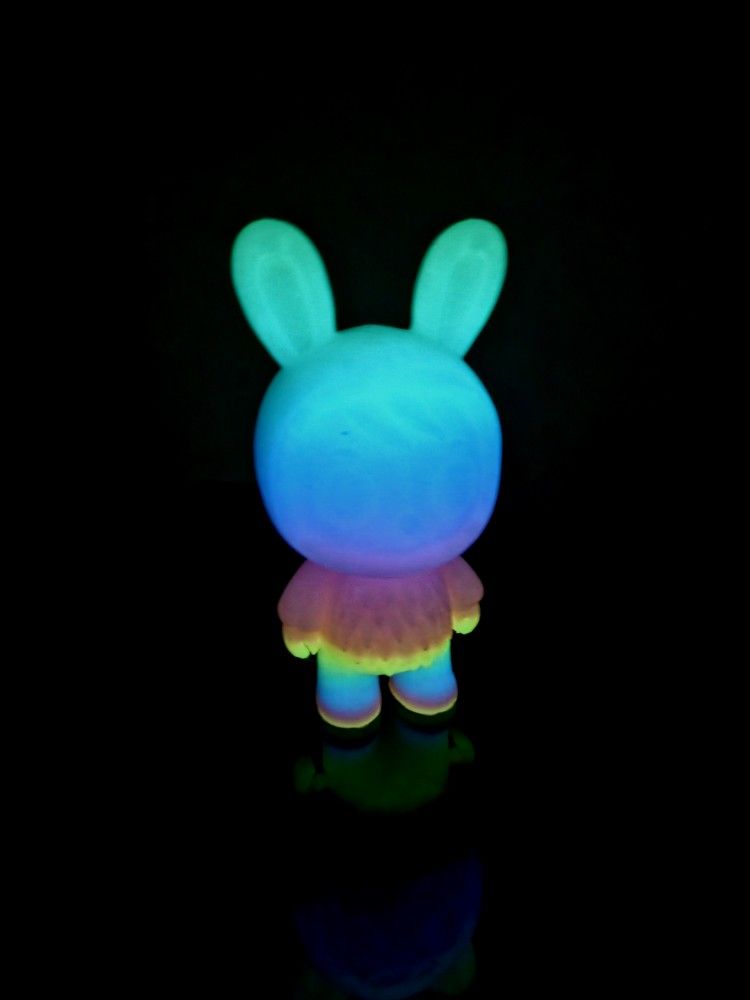 Glow in the dark labubu lafoofoo
