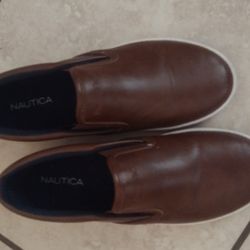 Nautica Size 4