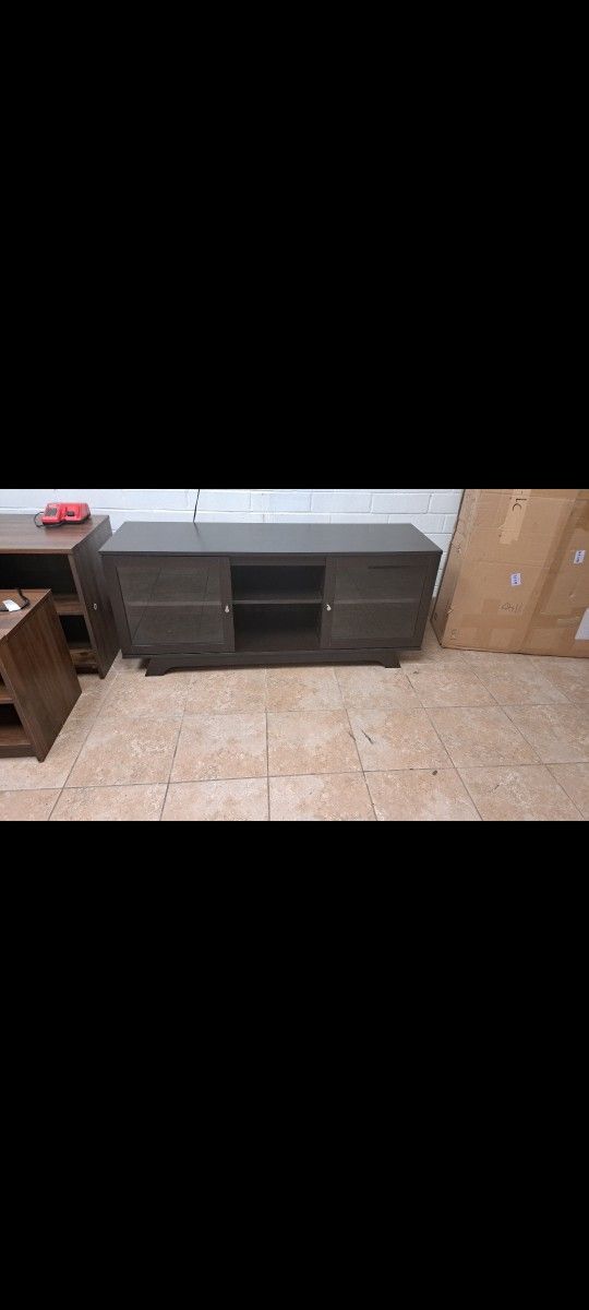 New Tv Hold Up To 55inch