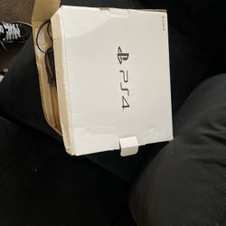 PS4 With Wires & Controller In Box 