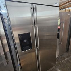 42" GE MONOGRAM BUILT IN STAINLESS STEEL REFRIGERATOR 