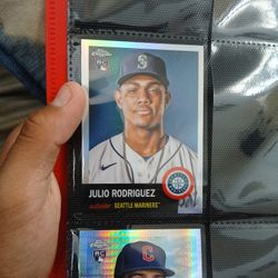 Julio Rodriguez RC (Refractor) Topps Chrome 2022