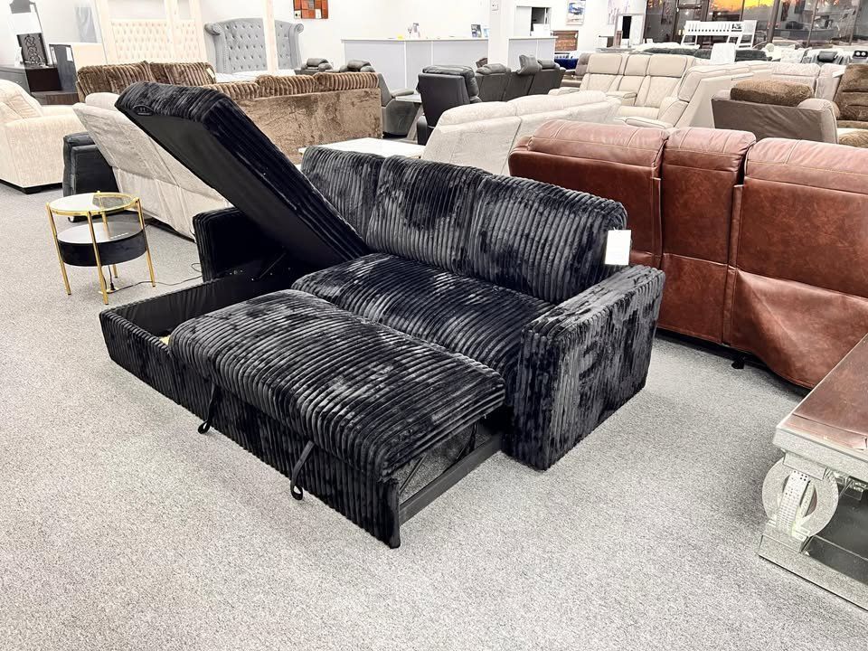 Brand New Sectional w/Sofa bed features plush corduroy fabric