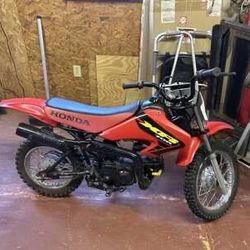 2002 Honda Xr70r