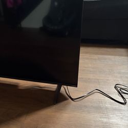 Vizio 43’ tv