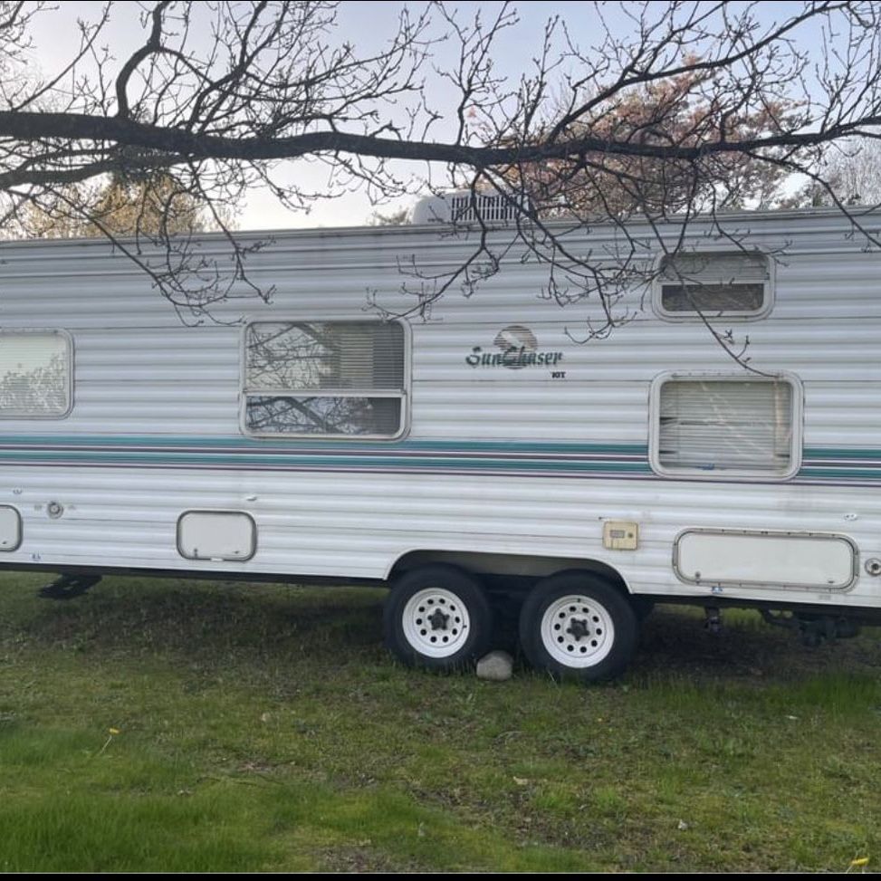 2001 KIT SUN CHASER RV TRAVEL TRAILER - Sleeps 6 - 25ft for Sale in ...