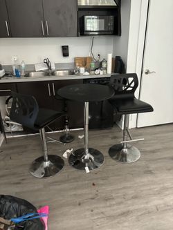 Black Bar Stool Set With Table 