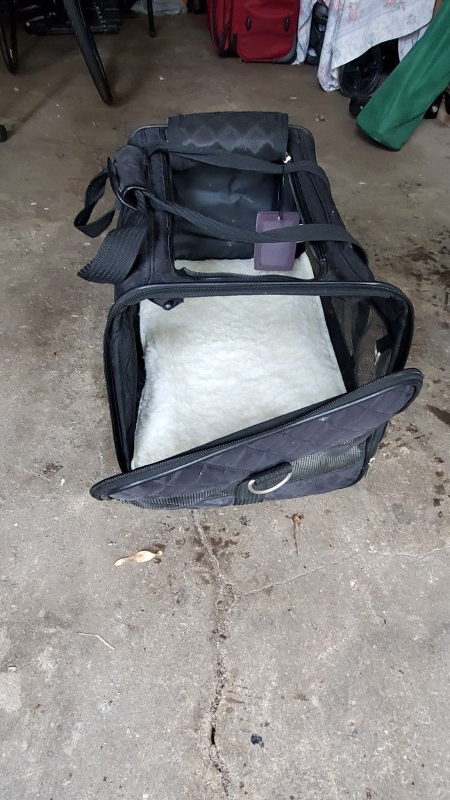 Sherpa Pet Carrier