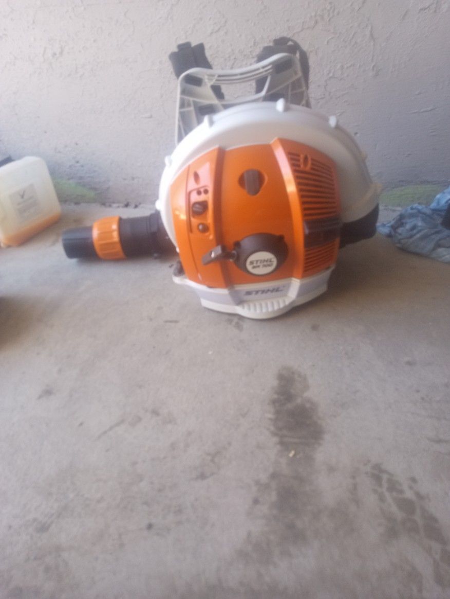 Stihl Blower
