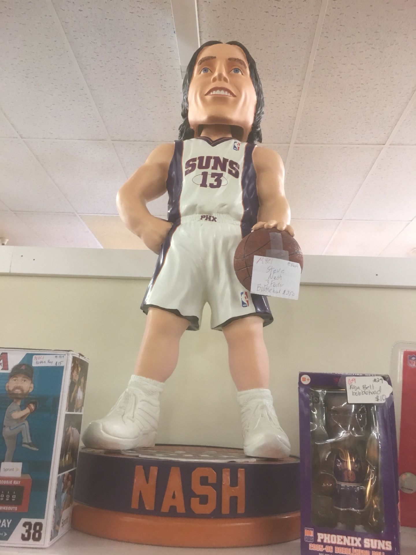 Steve Nash 3 foot Bobblehead