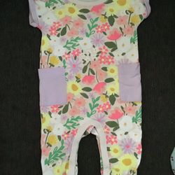 👶 Baby Clothes For Girls 3-6 Months / 6-9 Months 💕 $ 1 Each 👍