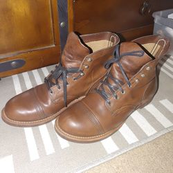 Red Wing Iron ranger - Model 8111 - Size 11D - Amber Harness