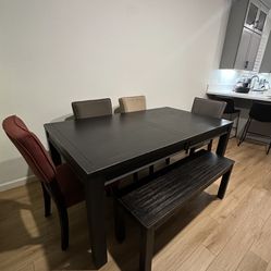 Dining Room Table 