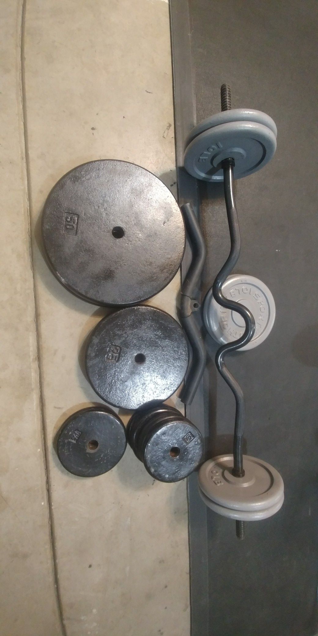 265 pounds iron weights