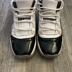 Jordan 11 (Emerald)