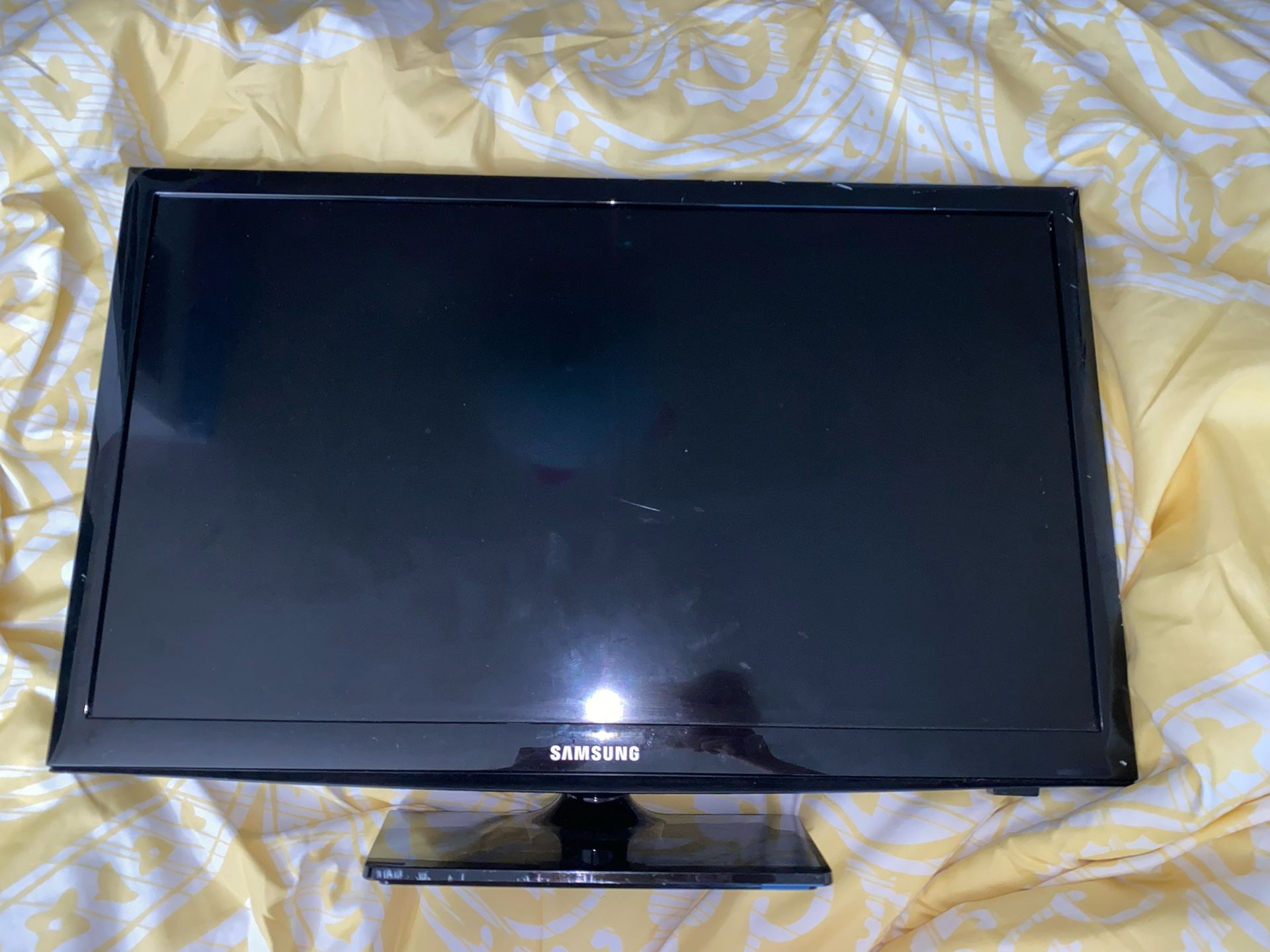 Samsung UN24H4000 24-inch 720p HD Slim LED TV