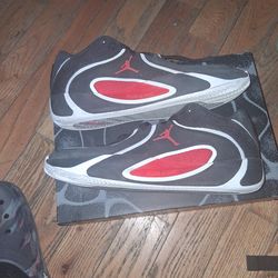 Jayson Tatum Size 9 Shoes