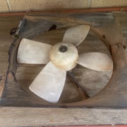Celica Radiator fan