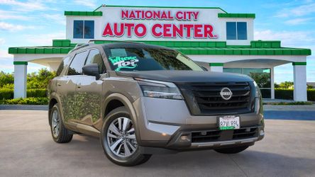 2022 Nissan Pathfinder