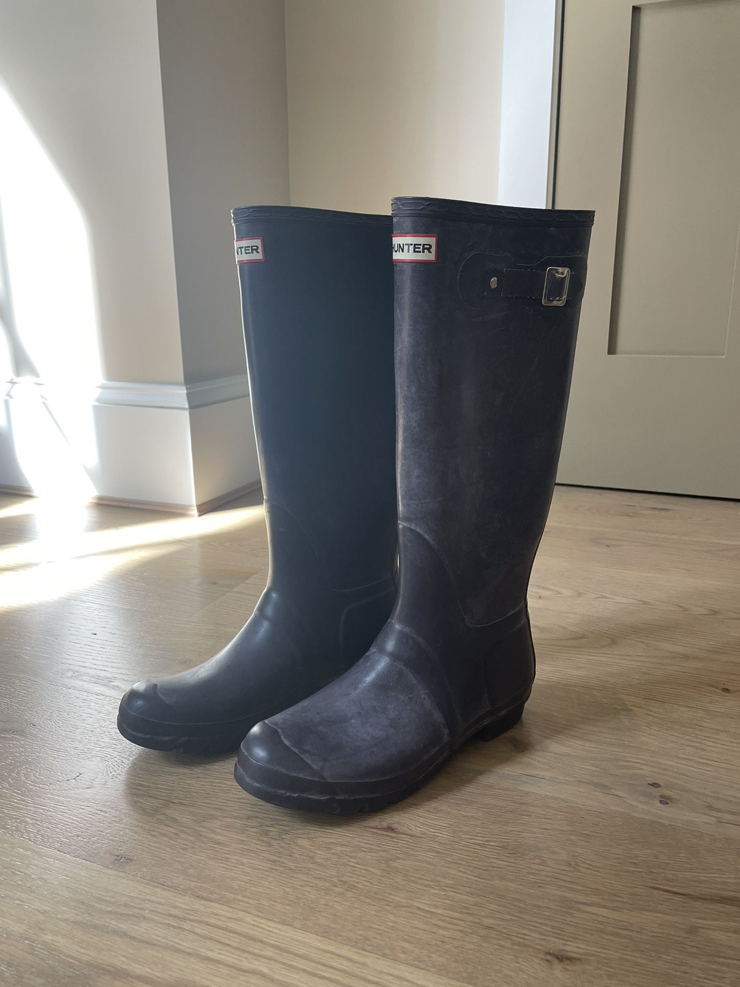 Hunter Original Tall Rain Boots (Dark Purple, Size 10)