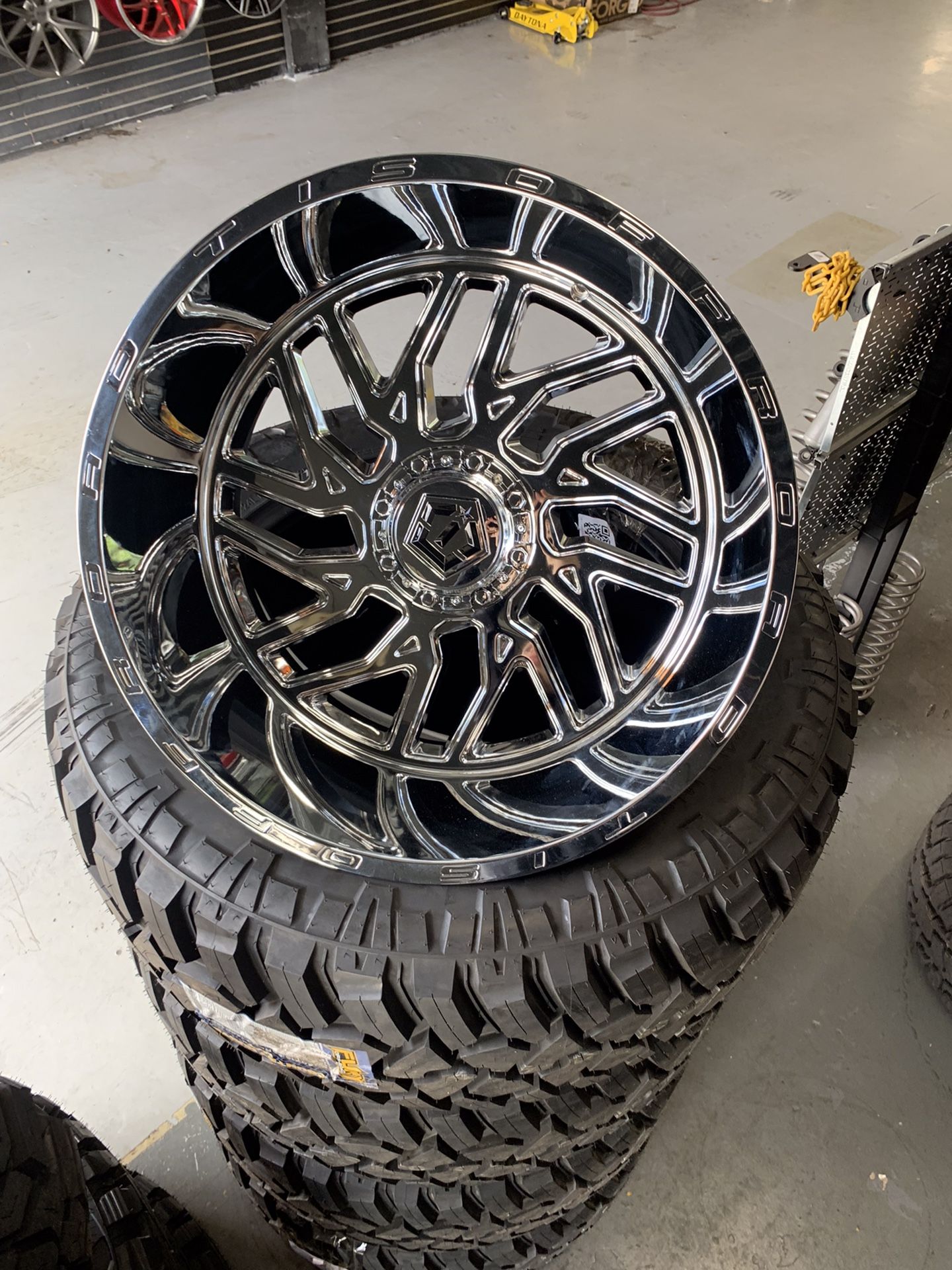 24 INCH X 14INCH TIS 544C