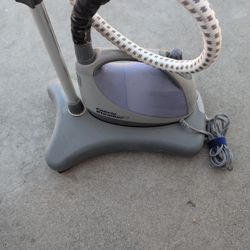 Shark Fabric Steamer 