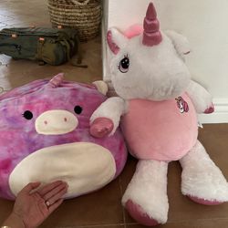 Huge Stuffed Animals/ Squishmallow