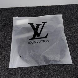 Louis Vuitton Knit Beanie – Black (New With Tags)