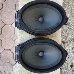 Silverado Speakers 