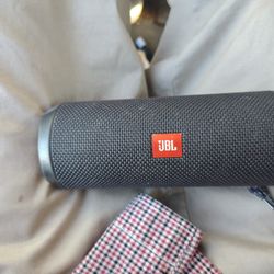 JBL flip 4