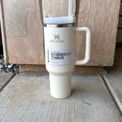 NEW NEVER USED 40oz Stanley tumbler 